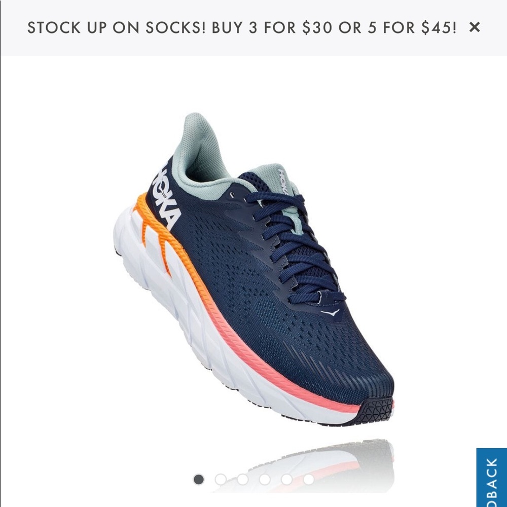 NEW- Hoka one one Clifton size 9